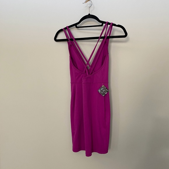 Nasty Gal Deep Trouble Bodycon Mini Dress NWT - Picture 5 of 9